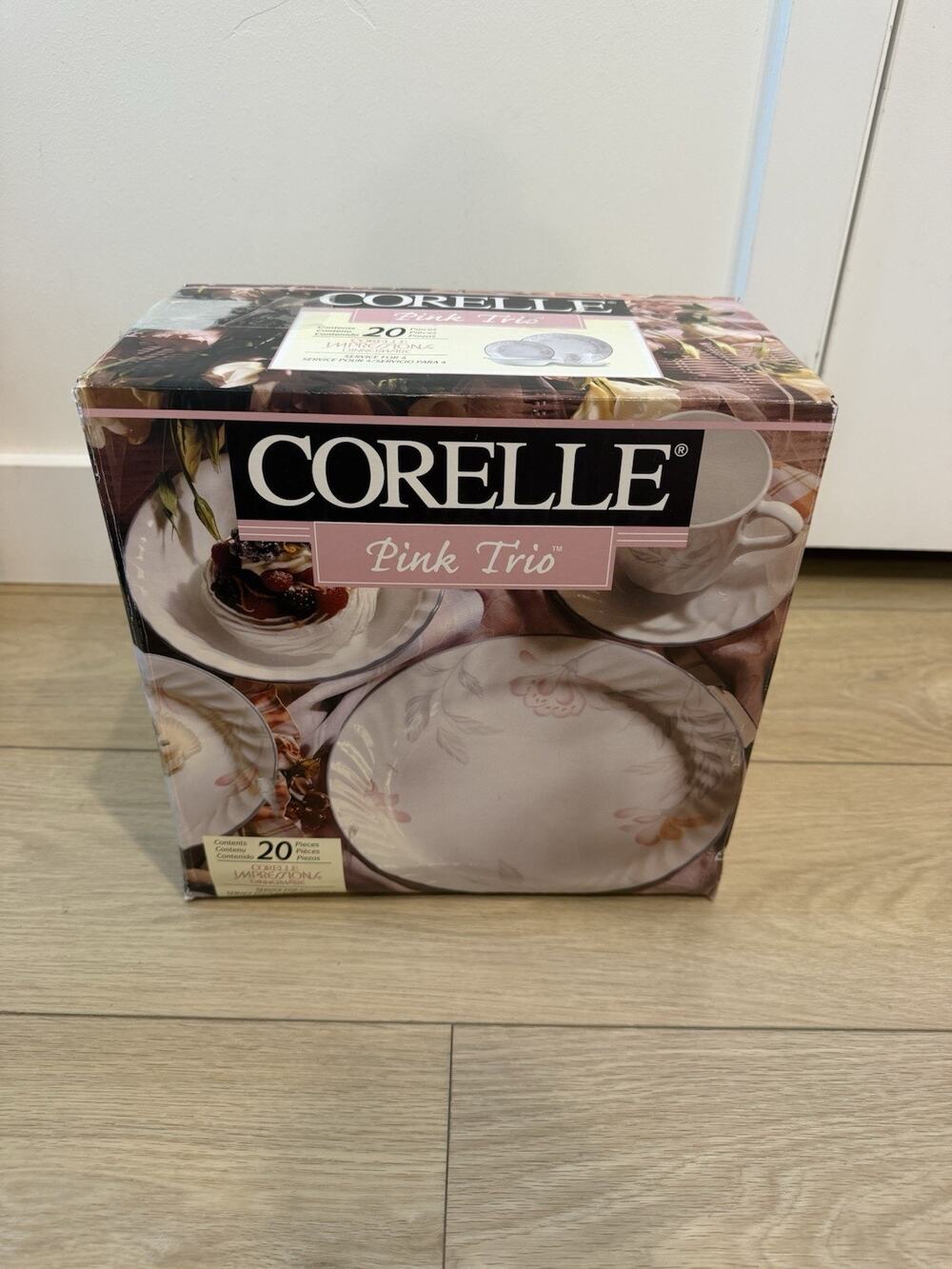 New In Box Vintage Corelle Impressions Pink Trio 20-Piece Dinnerware Set 6017655